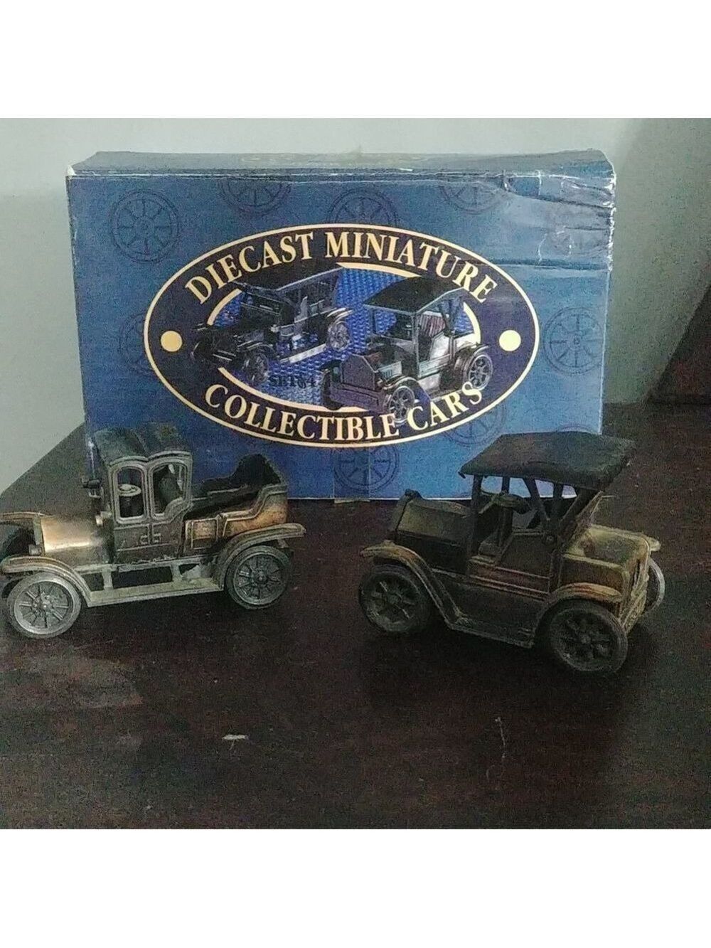 Diecast Miniature Collectible Cars